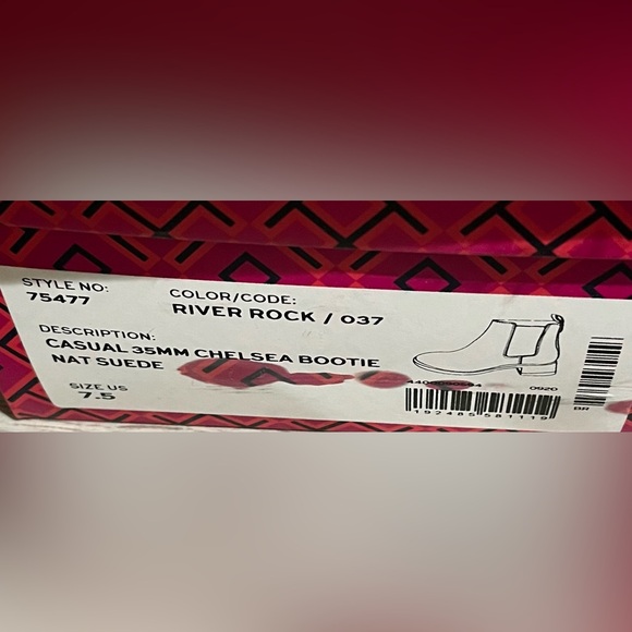 Tory Burch | Chelsea Bootie - Picture 13 of 13